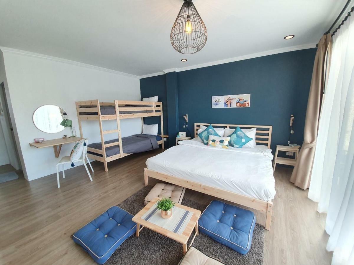 Отель Thira House Карон Экстерьер фото